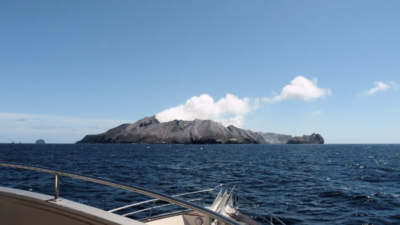 C (150) Approaching White Island.JPG